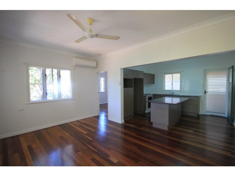 2/93 Bundock Street, Belgian Gardens QLD 4810