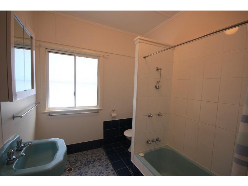 2/93 Bundock Street, Belgian Gardens QLD 4810