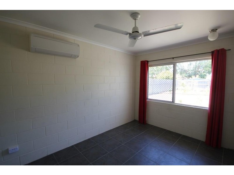 7 Melissa Court, Rasmussen QLD 4815