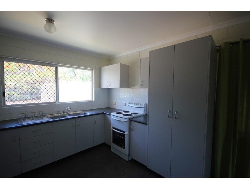 7 Melissa Court, Rasmussen QLD 4815