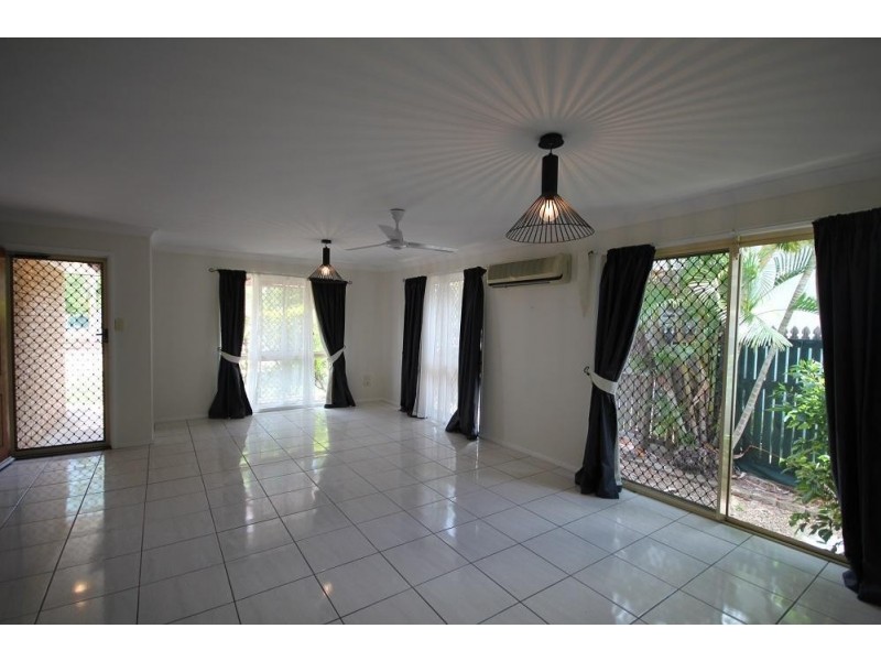 19a Greenwood Drive, Kirwan QLD 4817