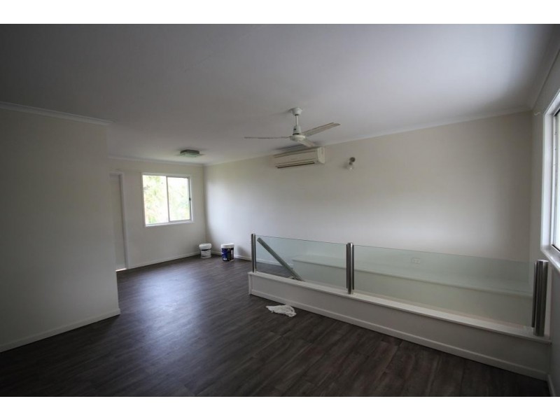 17 Champagne Crescent, Kelso QLD 4815