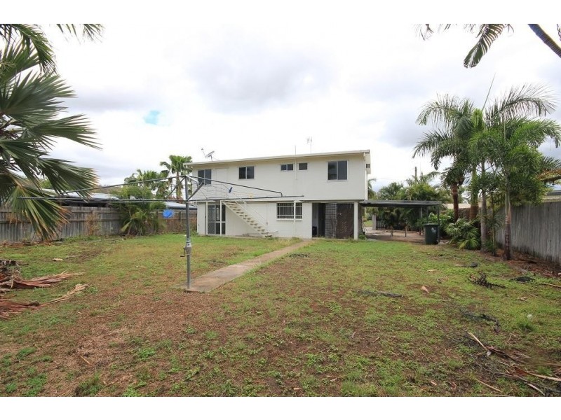 17 Champagne Crescent, Kelso QLD 4815