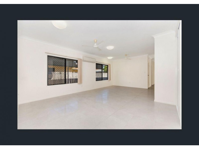 8 Aquatic Place, Idalia QLD 4811