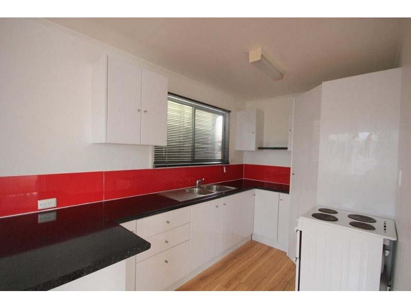 42 Kulgun Crescent, Kelso QLD 4815