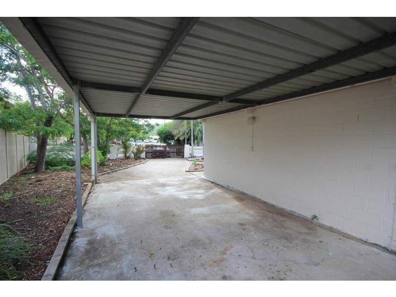 42 Kulgun Crescent, Kelso QLD 4815