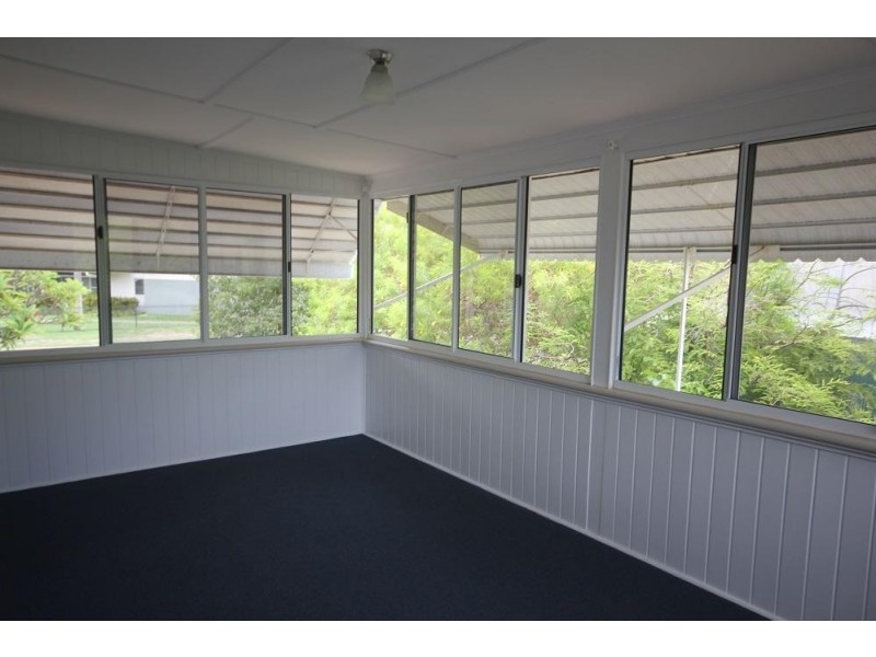 27 Ryan Street, North Ward QLD 4810