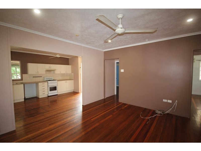 8 Lonerganne Street, Garbutt QLD 4814