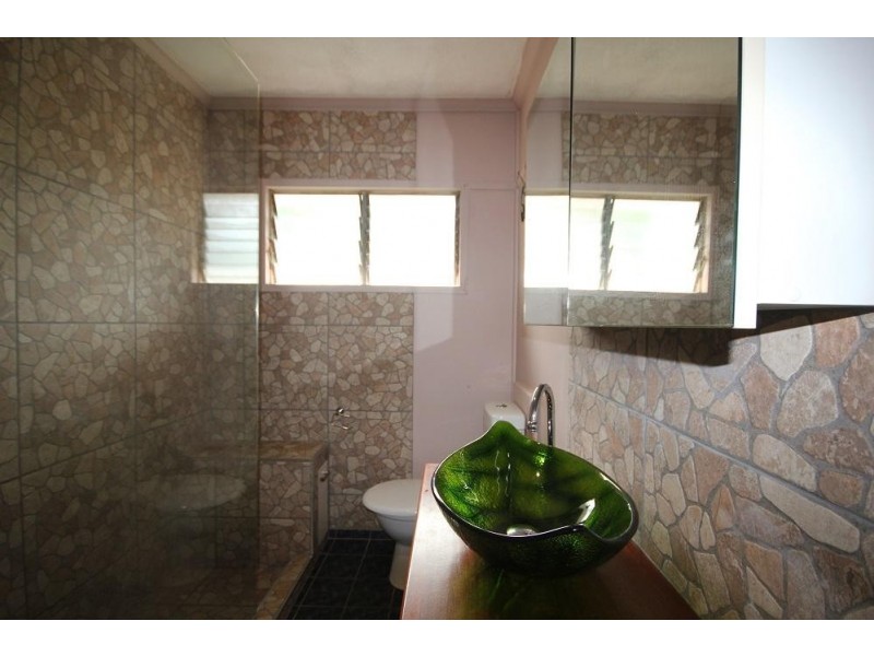 8 Lonerganne Street, Garbutt QLD 4814