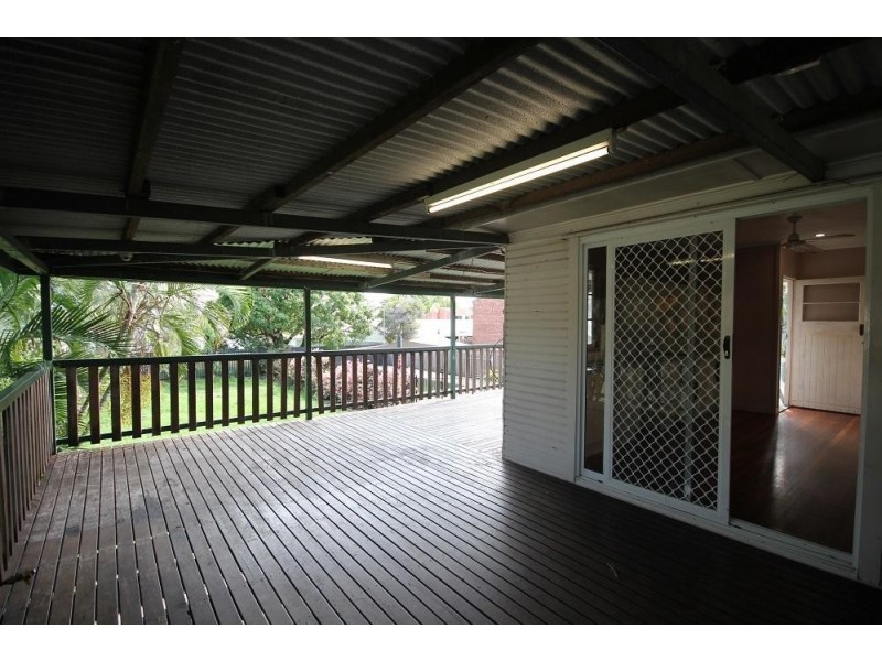 8 Lonerganne Street, Garbutt QLD 4814