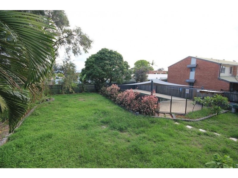 8 Lonerganne Street, Garbutt QLD 4814