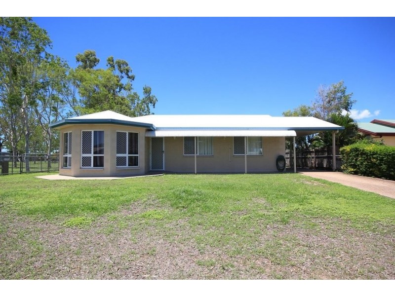 31 Wayne Street, Kelso QLD 4815