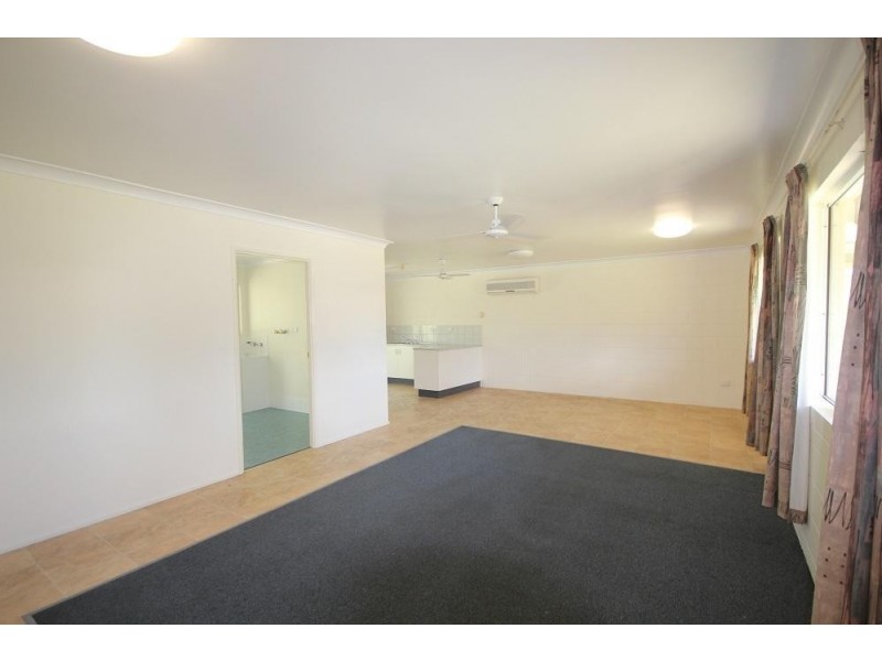 31 Wayne Street, Kelso QLD 4815