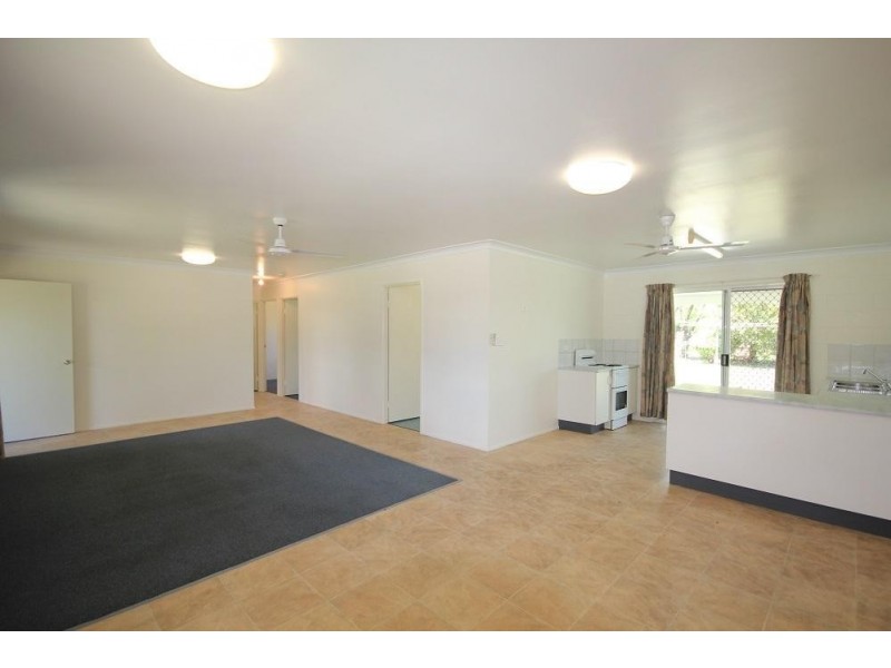 31 Wayne Street, Kelso QLD 4815