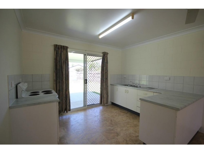 31 Wayne Street, Kelso QLD 4815