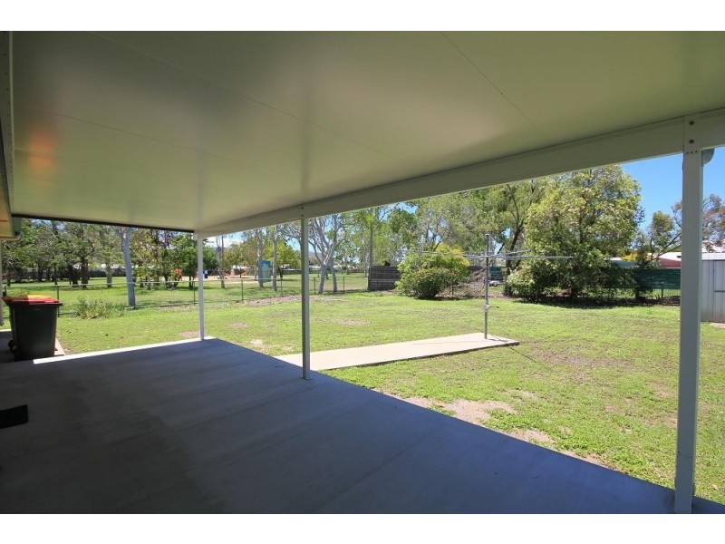 31 Wayne Street, Kelso QLD 4815