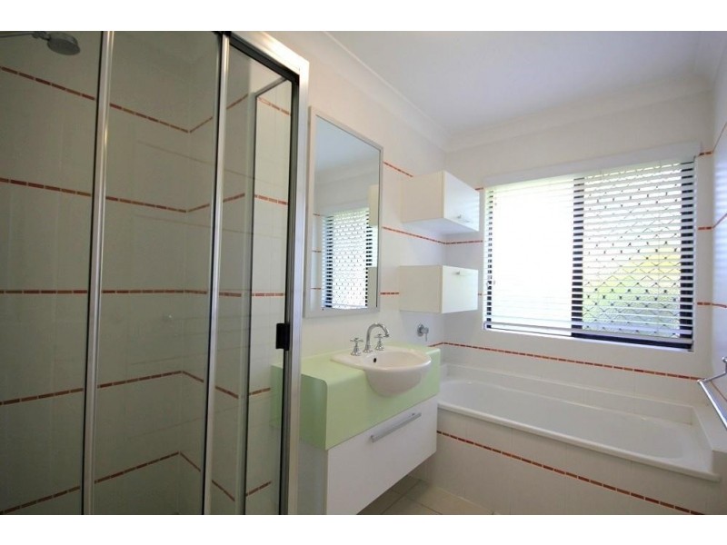 25  Chesterton Court, Kirwan QLD 4817