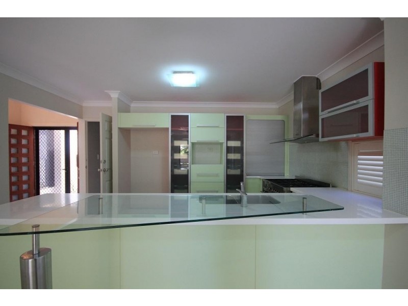 25 Chesterton Court, Kirwan QLD 4817