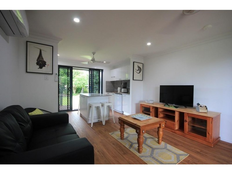 1 Neville Court, Kelso QLD 4815