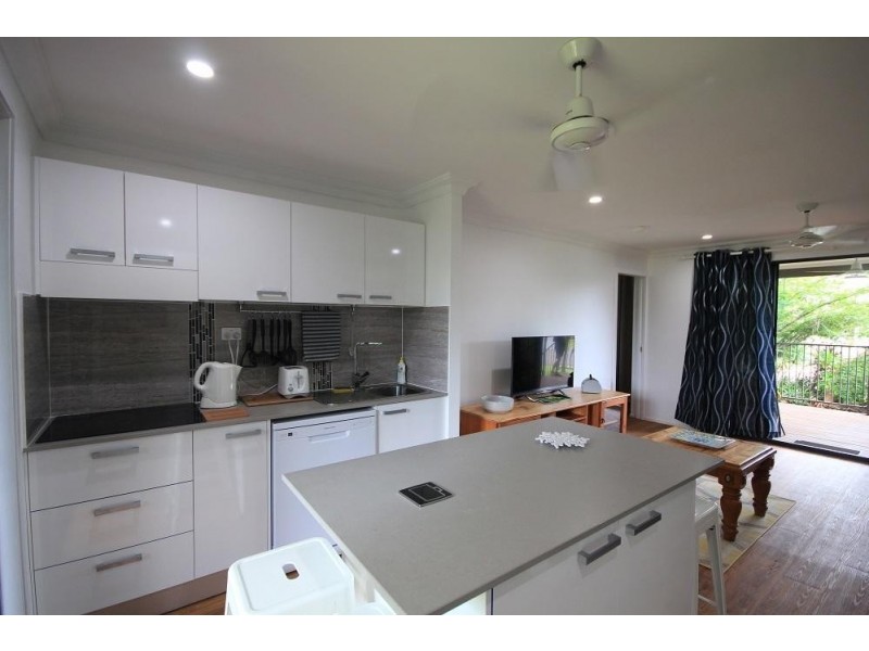 1 Neville Court, Kelso QLD 4815