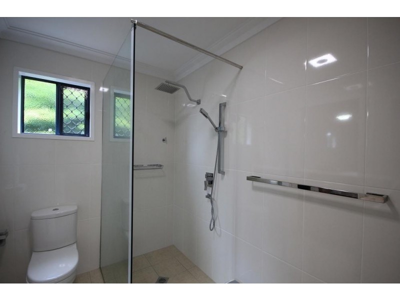 1 Neville Court, Kelso QLD 4815