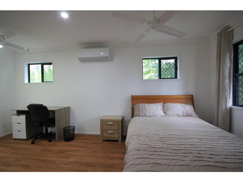 1 Neville Court, Kelso QLD 4815