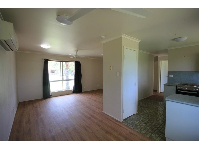 7 Lynette Court, Kelso QLD 4815