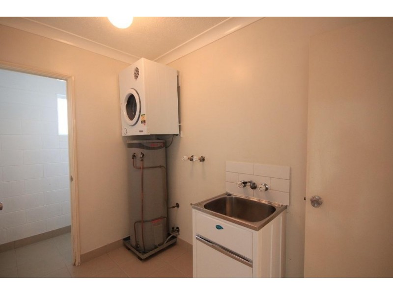 7/12 Old Common Road, Belgian Gardens QLD 4810
