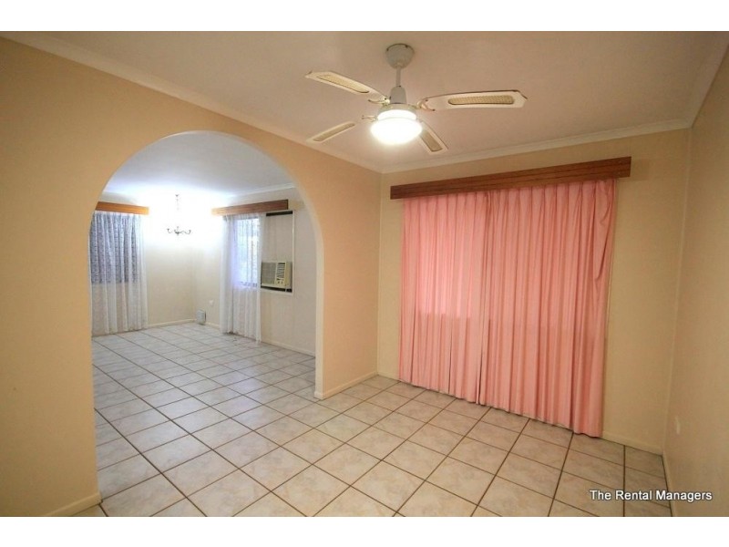 8 Brookhurst Avenue, Kirwan QLD 4817