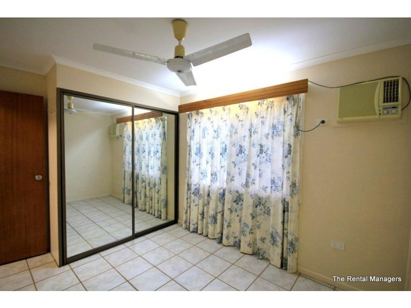 8 Brookhurst Avenue, Kirwan QLD 4817