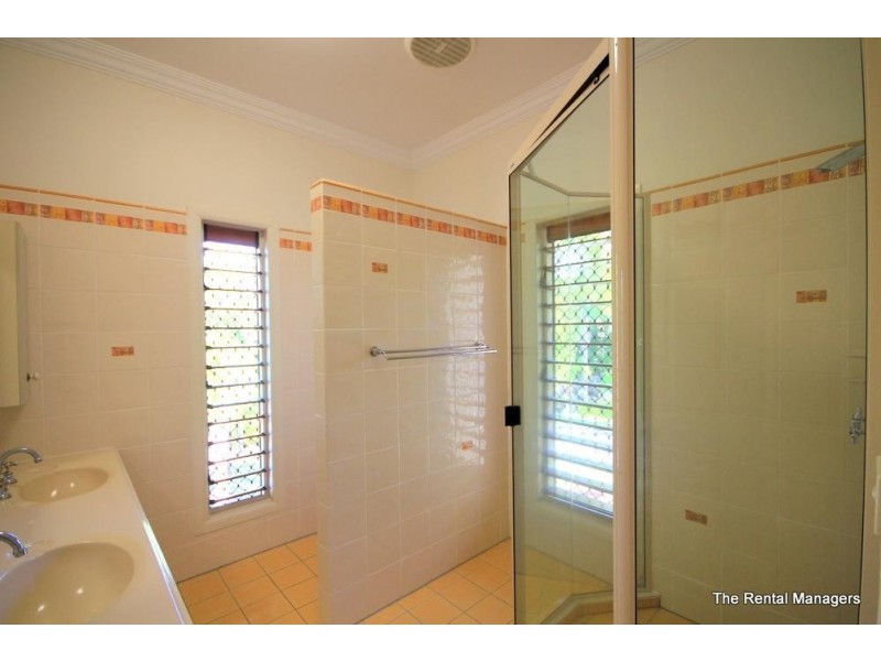 27/18 High Vista Drive, Mount Louisa QLD 4814
