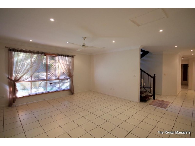 27/18 High Vista Drive, Mount Louisa QLD 4814