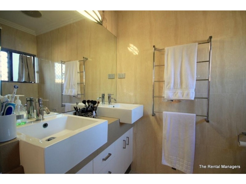 3 Riverwood Drive, Idalia QLD 4811