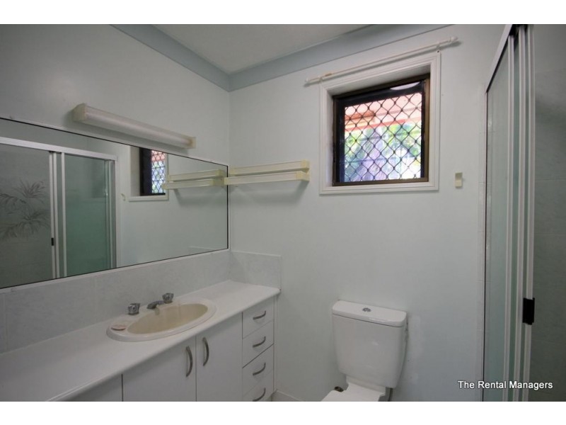 152 Svensson Road, Mount Low QLD 4818