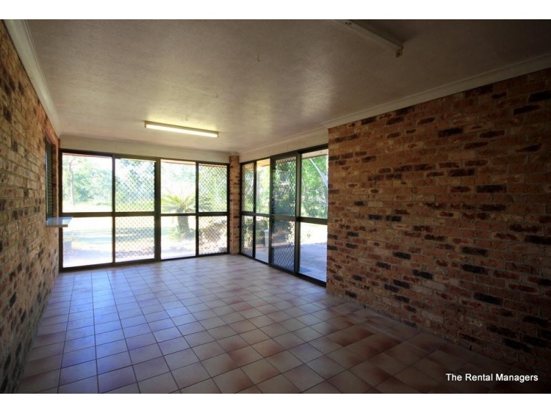 152 Svensson Road, Mount Low QLD 4818