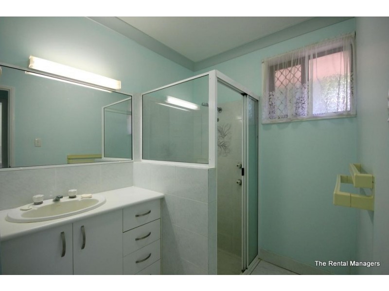 152 Svensson Road, Mount Low QLD 4818