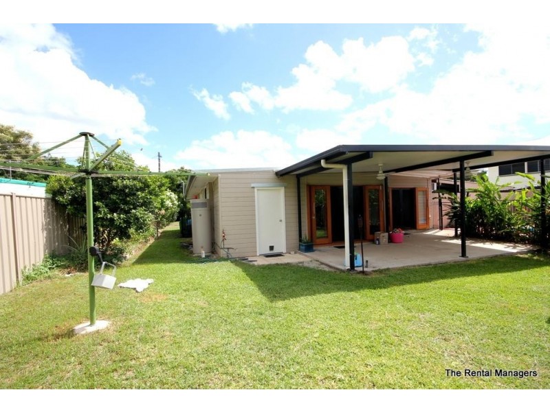 19 Leslie Street, Oonoonba QLD 4811