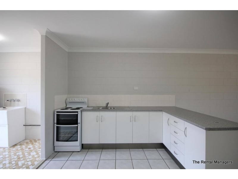 2/29 Jannila Avenue, Cranbrook QLD 4814