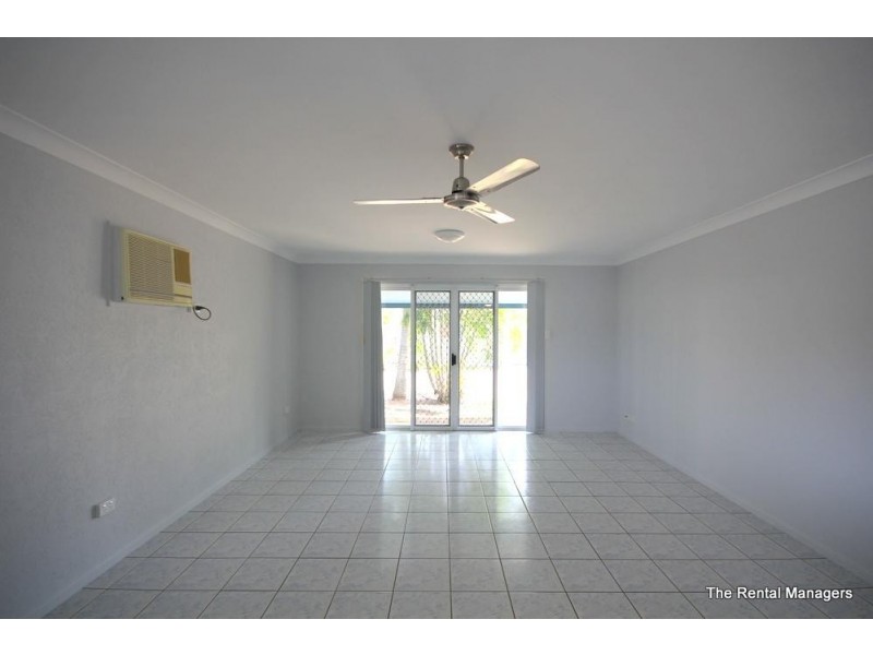 2/59 McAlister Street, Oonoonba QLD 4811