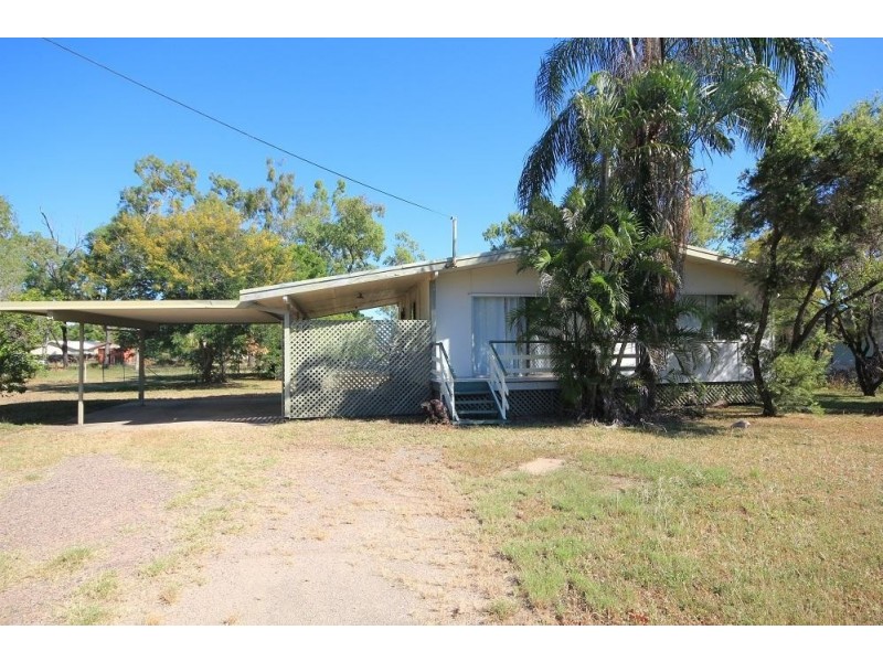 1305 Riverway Drive, Kelso QLD 4815