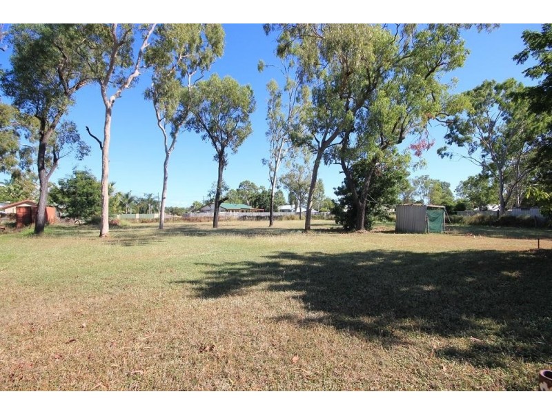 1305 Riverway Drive, Kelso QLD 4815