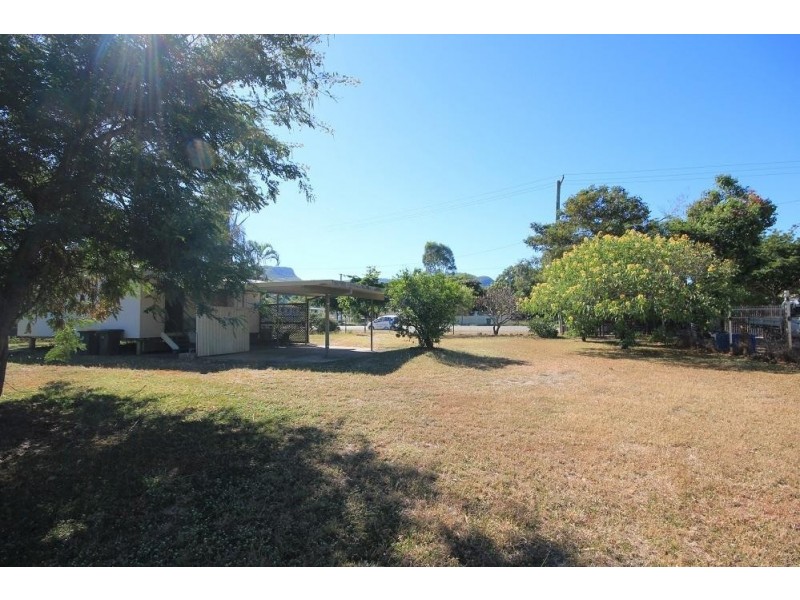 1305 Riverway Drive, Kelso QLD 4815