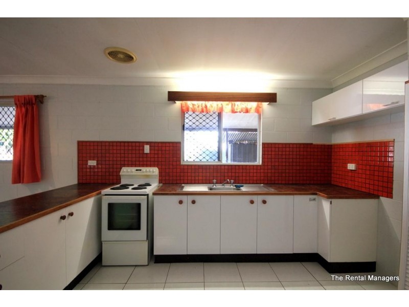 24 Inglong Street, Kelso QLD 4815