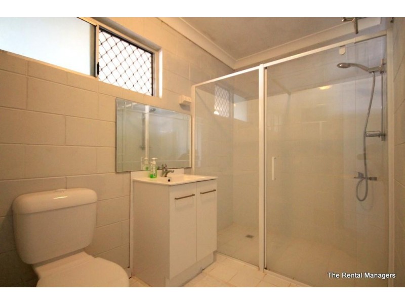 24 Inglong Street, Kelso QLD 4815