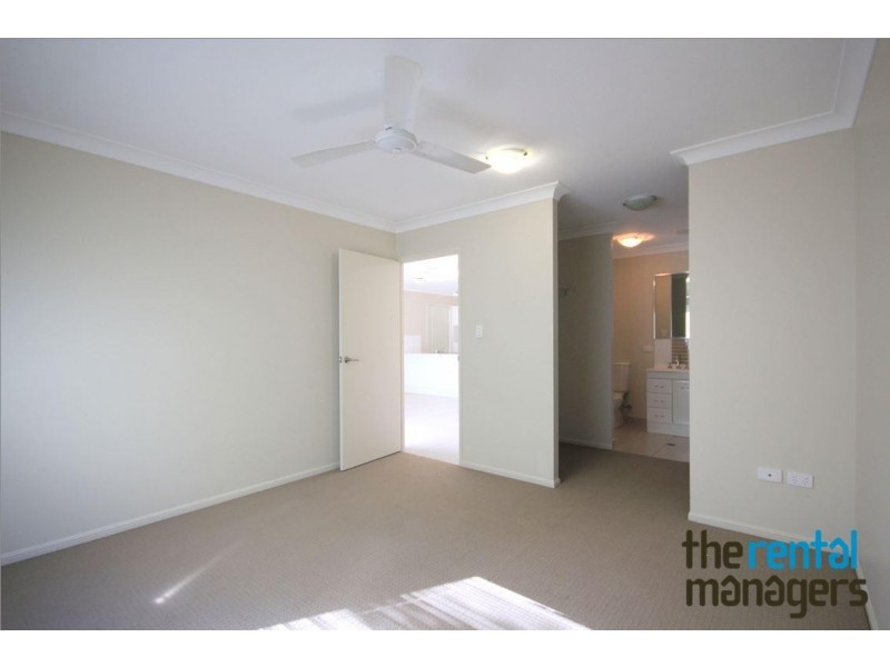 1 Derwent Circuit, Kelso QLD 4815