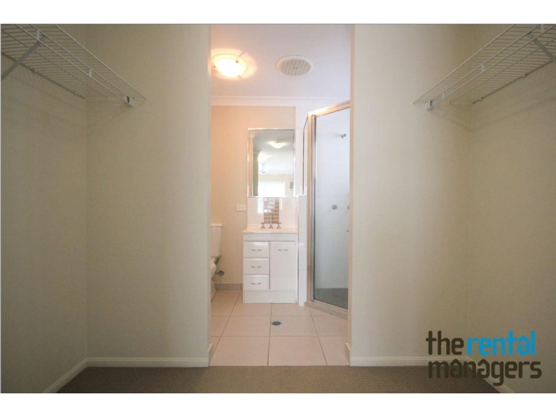 1 Derwent Circuit, Kelso QLD 4815