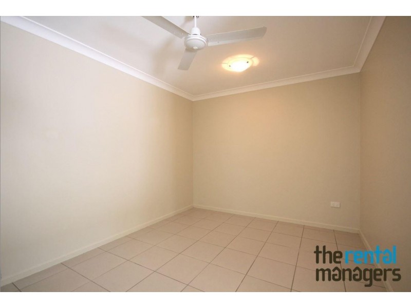 1 Derwent Circuit, Kelso QLD 4815