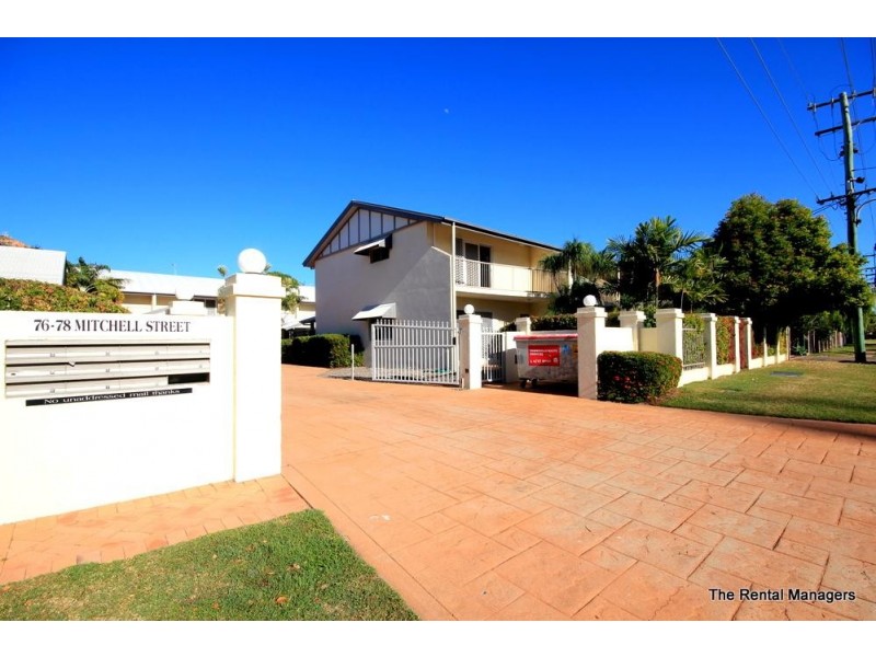 2/76 Mitchell Street, North Ward QLD 4810