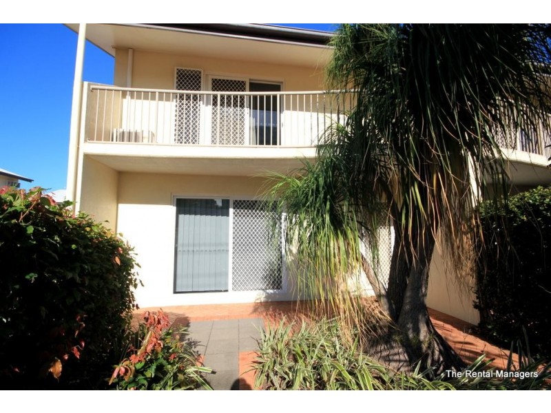 2/76 Mitchell Street, North Ward QLD 4810