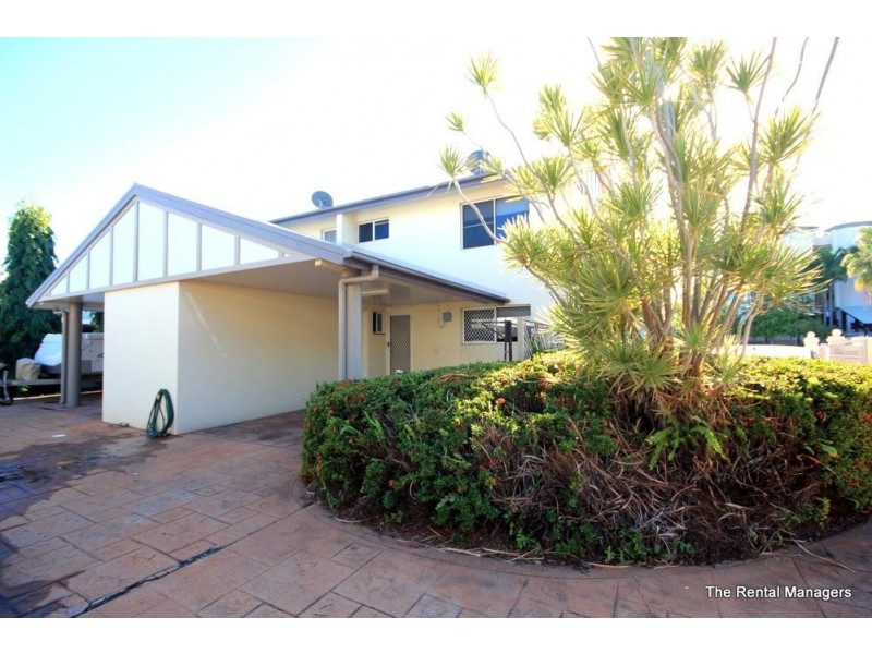 2/76 Mitchell Street, North Ward QLD 4810